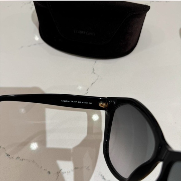 Tom ford sunglasses - Picture 3 of 4